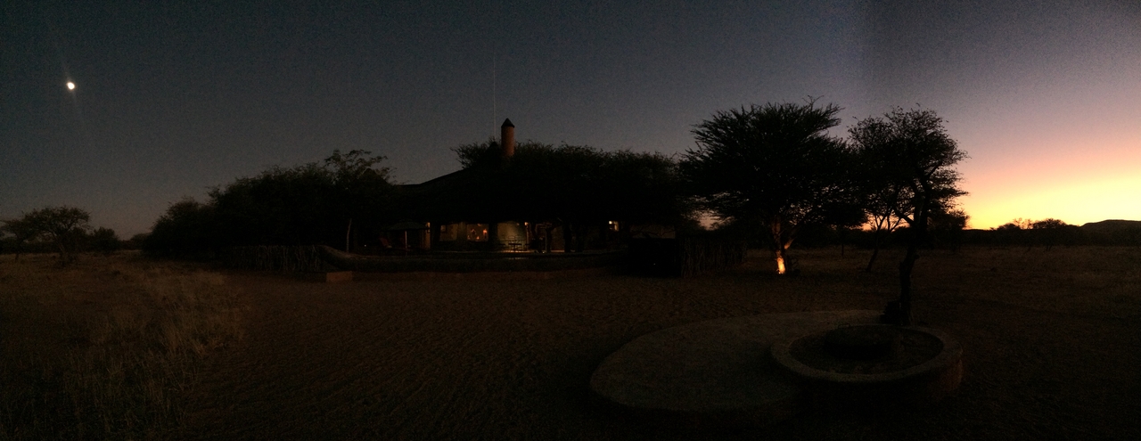 [449] 2016_06_22_01_07_00_Africa_iPhone_5s_IMG_8041_00128.jpg