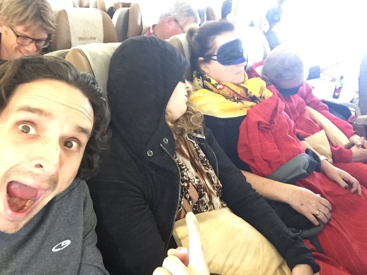 [178] 2016_06_19_19_36_41_Africa_iPhone_6_IMG_7496_02440.jpg