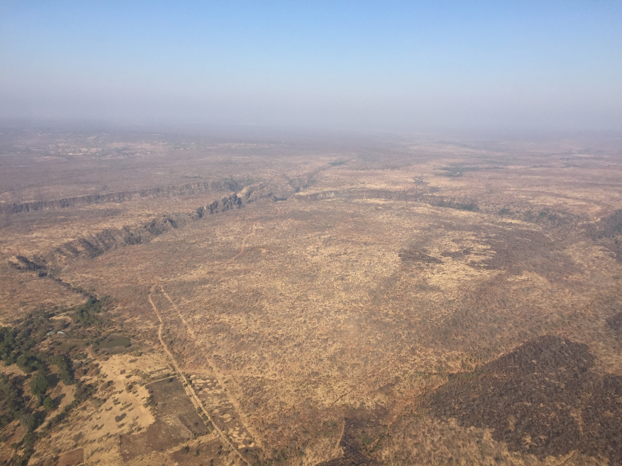 [31359] 2016_07_03_08_41_39_Africa_iPhone_6_IMG_8807_00721.jpg