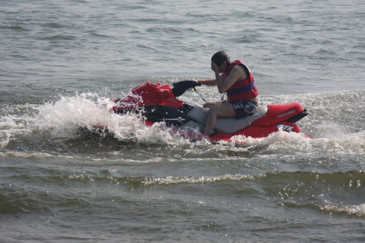 Labor Day Weekend at Sodus Point, NY |  Sat, 3 Sep 2011 | 3:31:59 PM