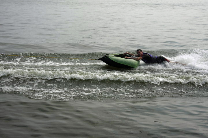 Labor Day Weekend at Sodus Point, NY |  Sun, 4 Sep 2011 | 3:16:28 PM