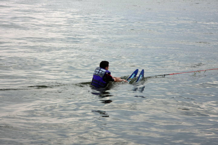 Labor Day Weekend at Sodus Point, NY |  Sun, 4 Sep 2011 | 3:37:11 PM