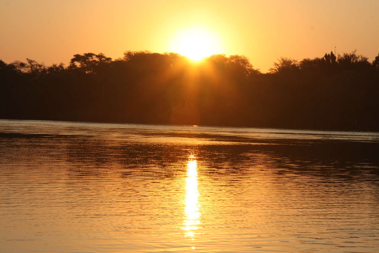 [28638] 2016_07_02_11_37_42_Africa_Canon_EOS_40D_IMG__04742.jpg