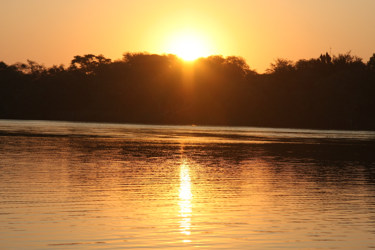 [28650] 2016_07_02_11_38_14_Africa_Canon_EOS_40D_IMG__00204.jpg