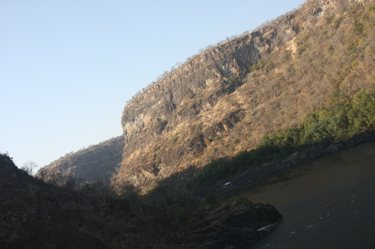 [29362] 2016_07_03_02_59_04_Africa_Canon_EOS_40D_IMG__04840.jpg