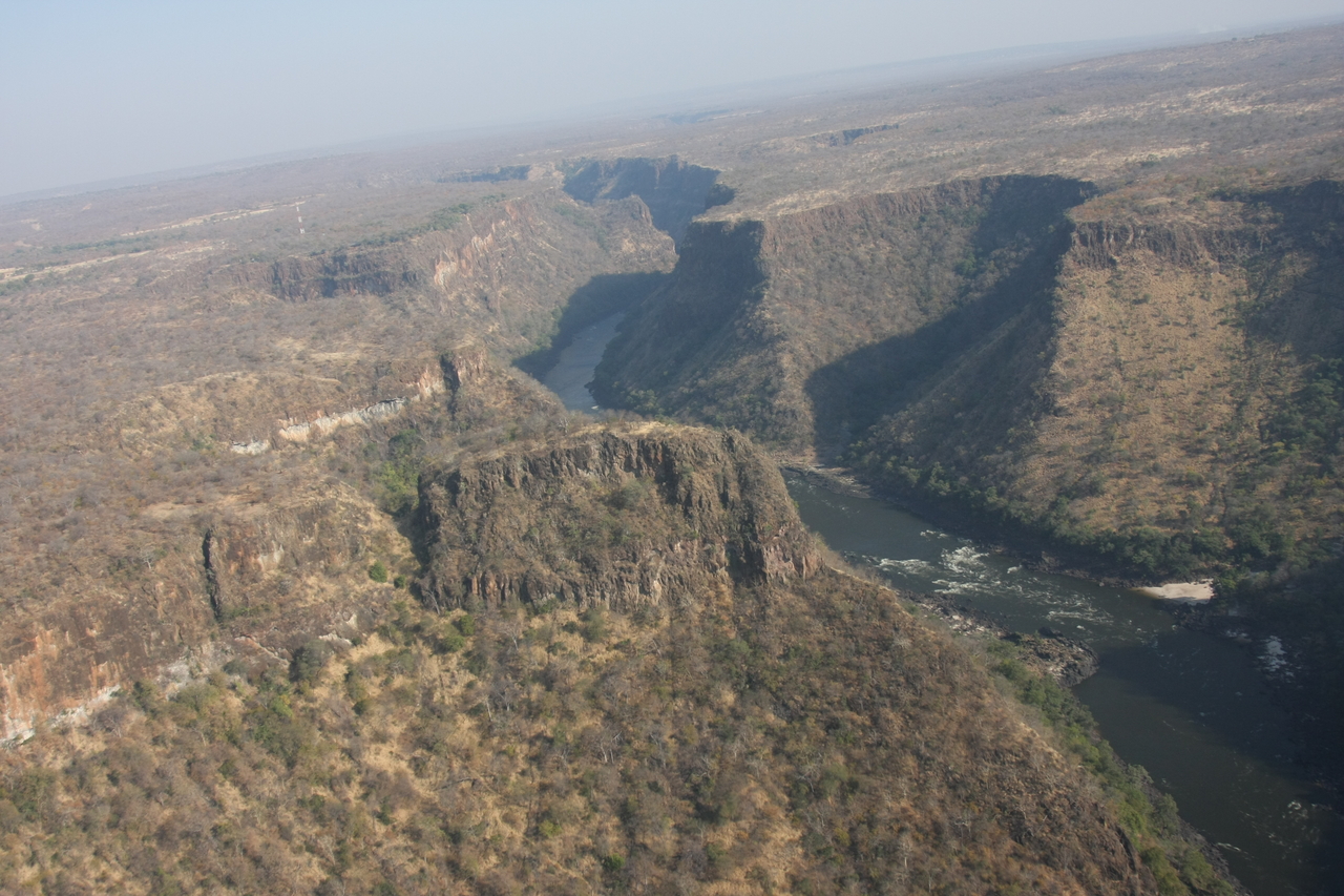 [29512] 2016_07_03_03_01_34_Africa_Canon_EOS_40D_IMG__04894.jpg