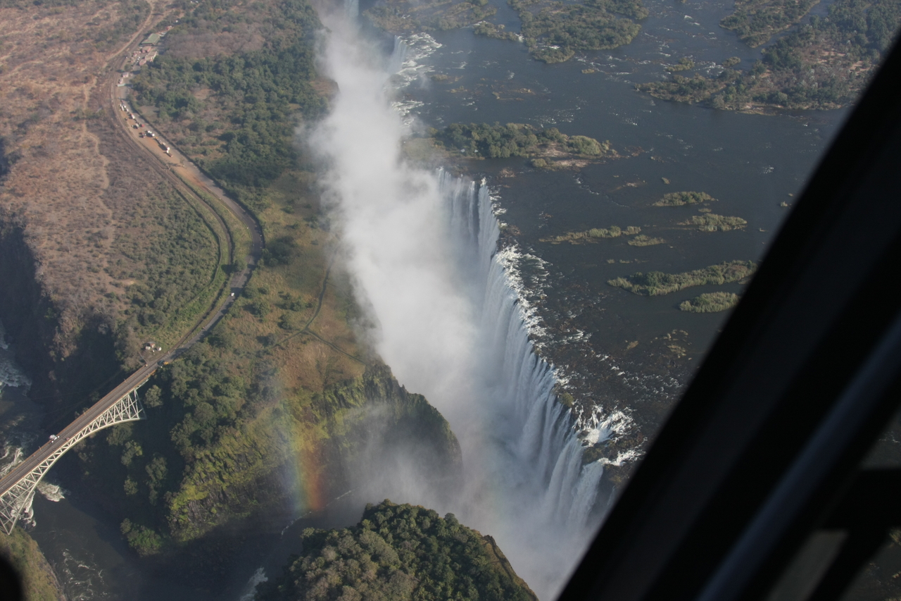 [29665] 2016_07_03_03_06_58_Africa_Canon_EOS_40D_IMG__00122.jpg