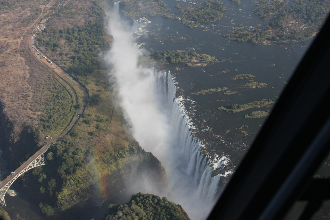 [29672] 2016_07_03_03_06_58_Africa_Canon_EOS_40D_IMG__12400.jpg