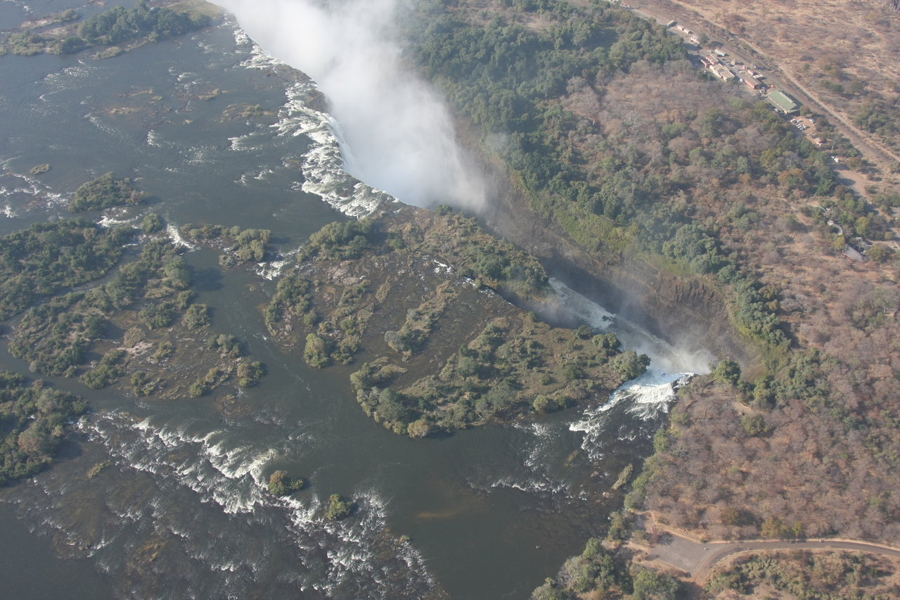 [29974] 2016_07_03_03_09_37_Africa_Canon_EOS_40D_IMG__00237.jpg