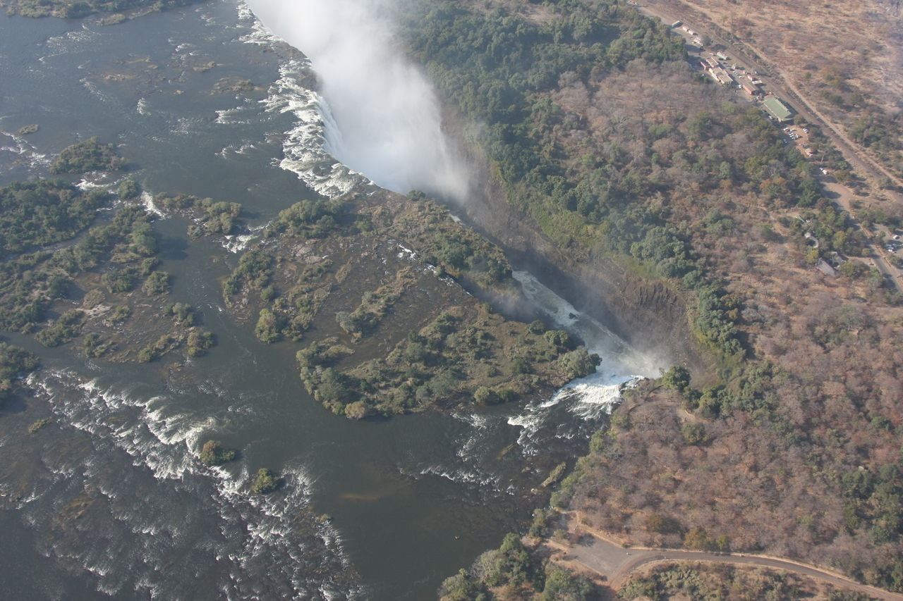 [29983] 2016_07_03_03_09_38_Africa_Canon_EOS_40D_IMG__00240.jpg