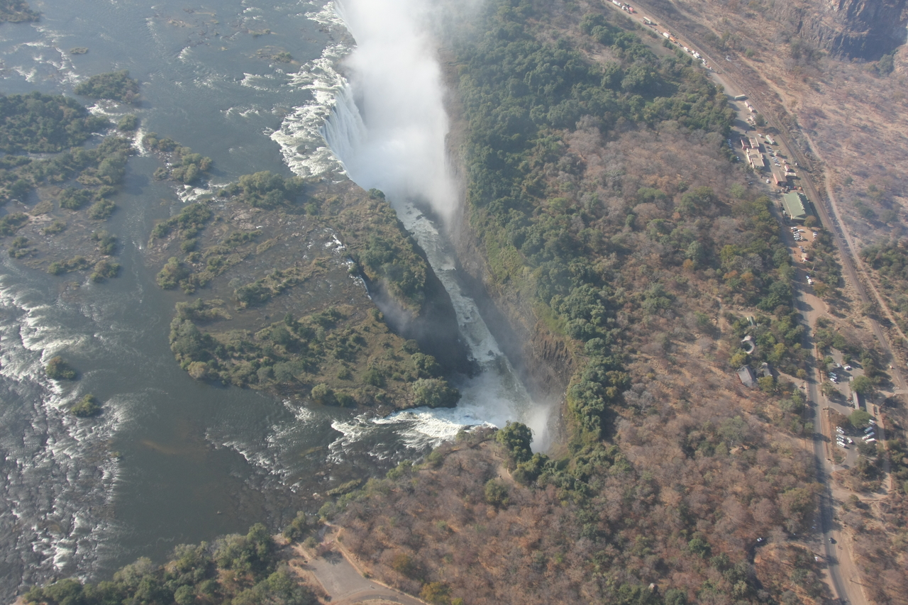 [30008] 2016_07_03_03_09_41_Africa_Canon_EOS_40D_IMG__00250.jpg