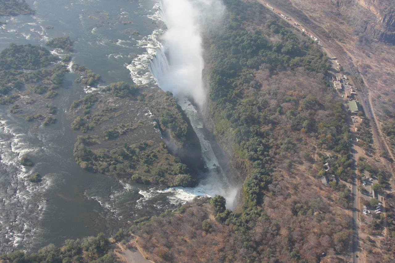 [30020] 2016_07_03_03_09_42_Africa_Canon_EOS_40D_IMG__12529.jpg