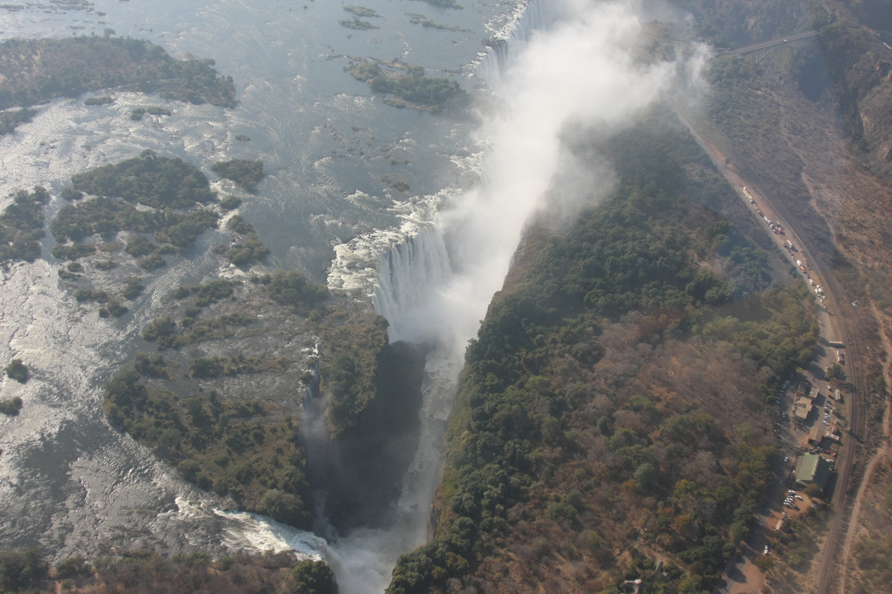 [30044] 2016_07_03_03_09_47_Africa_Canon_EOS_40D_IMG__05092.jpg