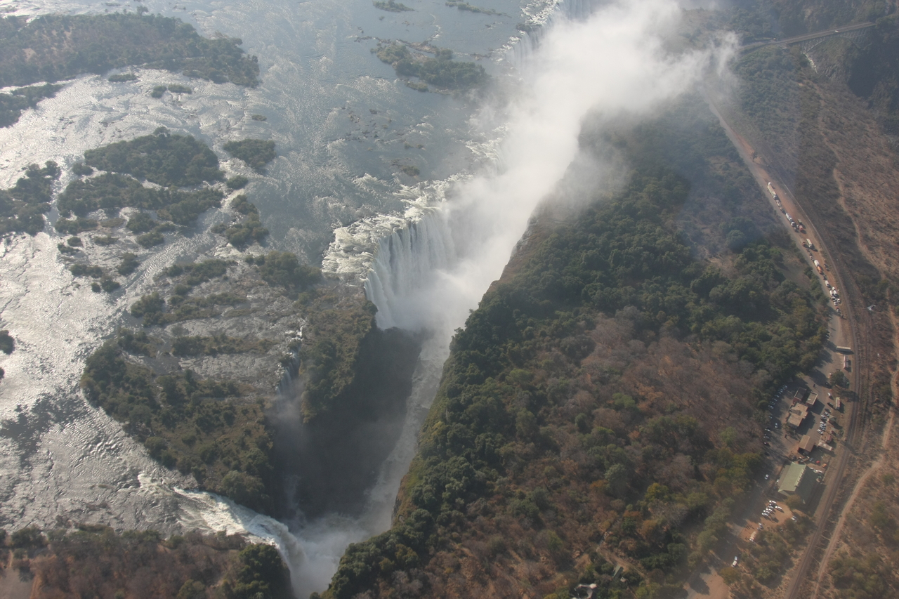 [30051] 2016_07_03_03_09_48_Africa_Canon_EOS_40D_IMG__00266.jpg