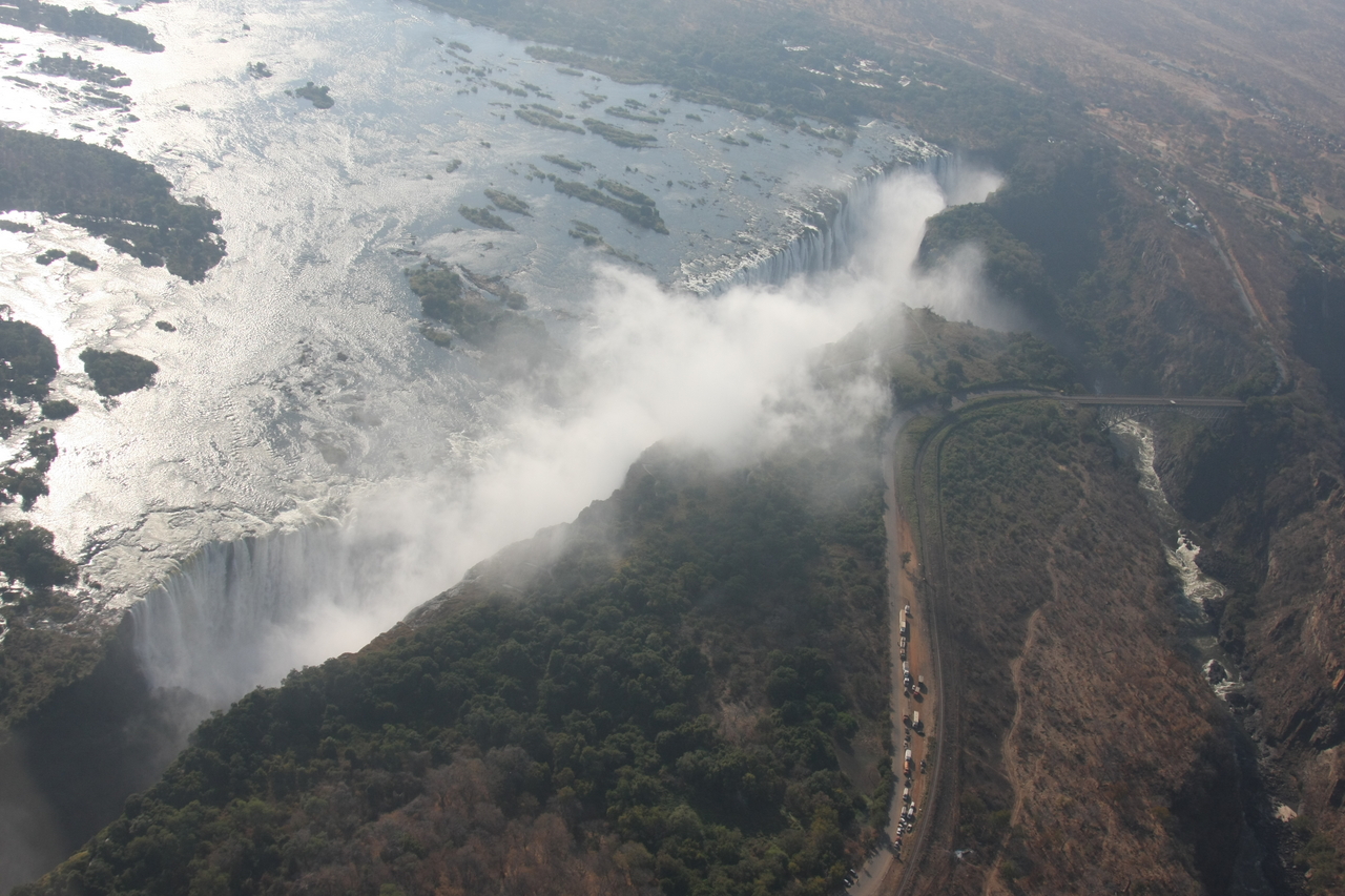 [30079] 2016_07_03_03_09_54_Africa_Canon_EOS_40D_IMG__05104.jpg