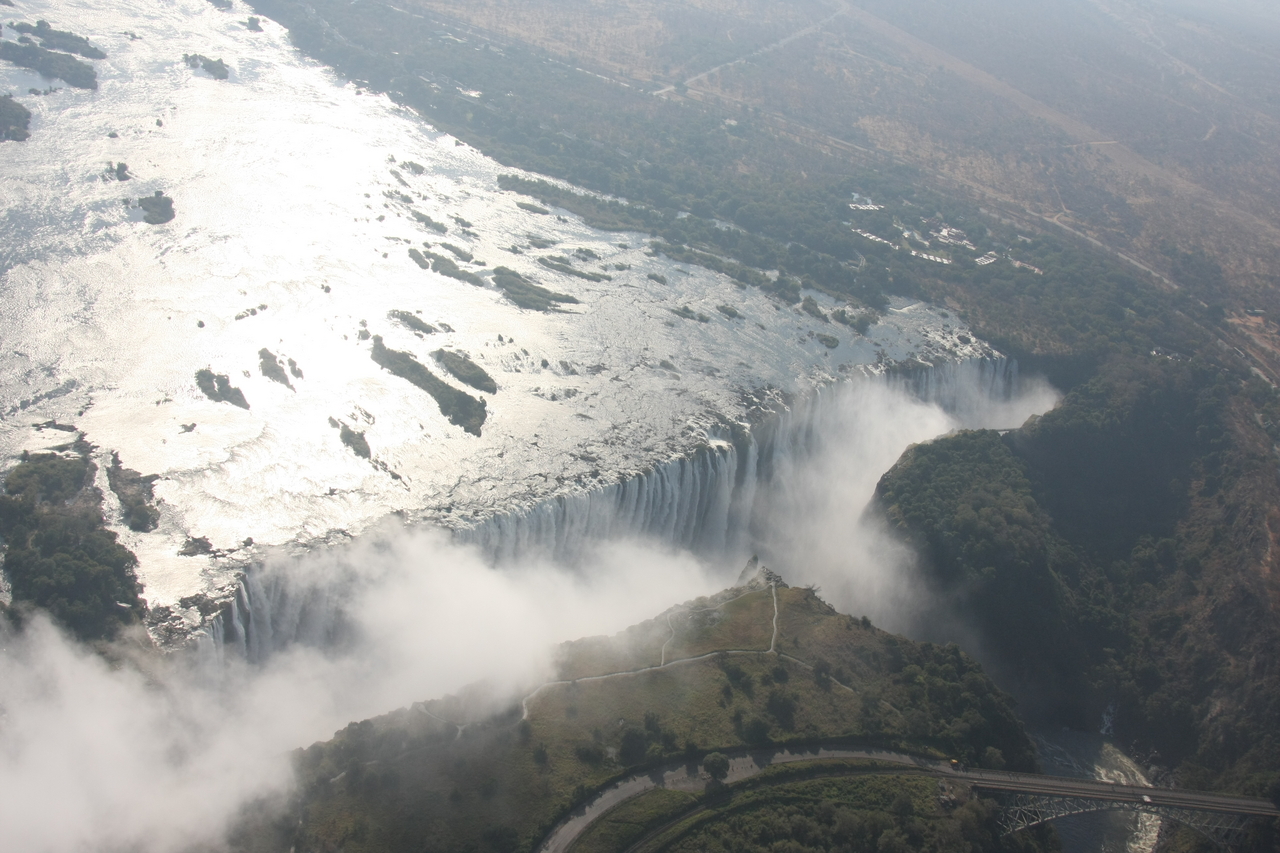 [30131] 2016_07_03_03_10_06_Africa_Canon_EOS_40D_IMG__05124.jpg