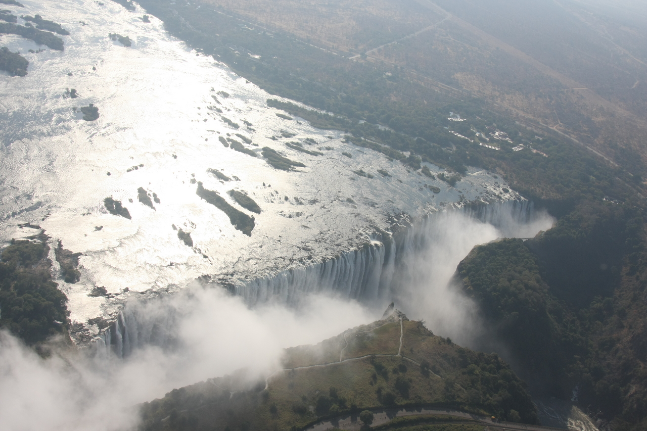 [30142] 2016_07_03_03_10_07_Africa_Canon_EOS_40D_IMG__12573.jpg