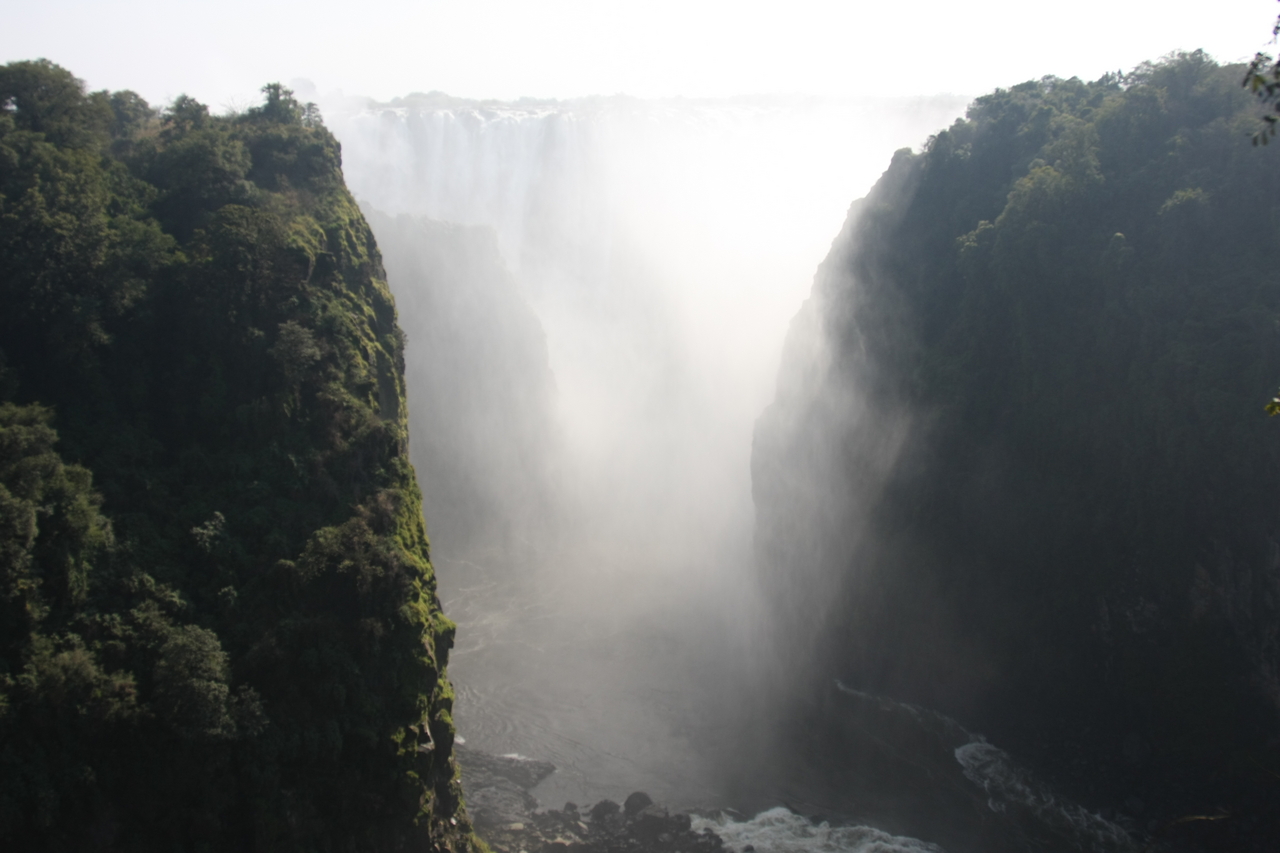 [30386] 2016_07_03_03_51_12_Africa_Canon_EOS_40D_IMG__00383.jpg