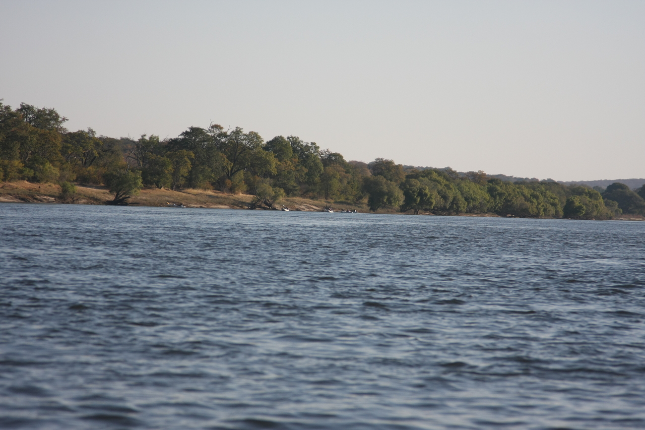 [33353] 2016_07_04_10_31_10_Africa_Canon_EOS_40D_IMG__05686.jpg