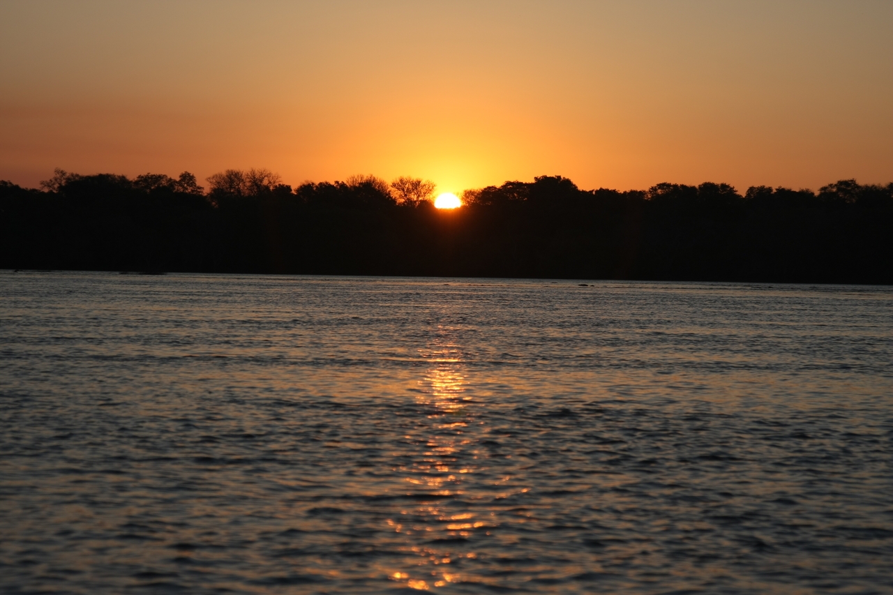 [34184] 2016_07_04_11_45_29_Africa_Canon_EOS_40D_IMG__05986.jpg