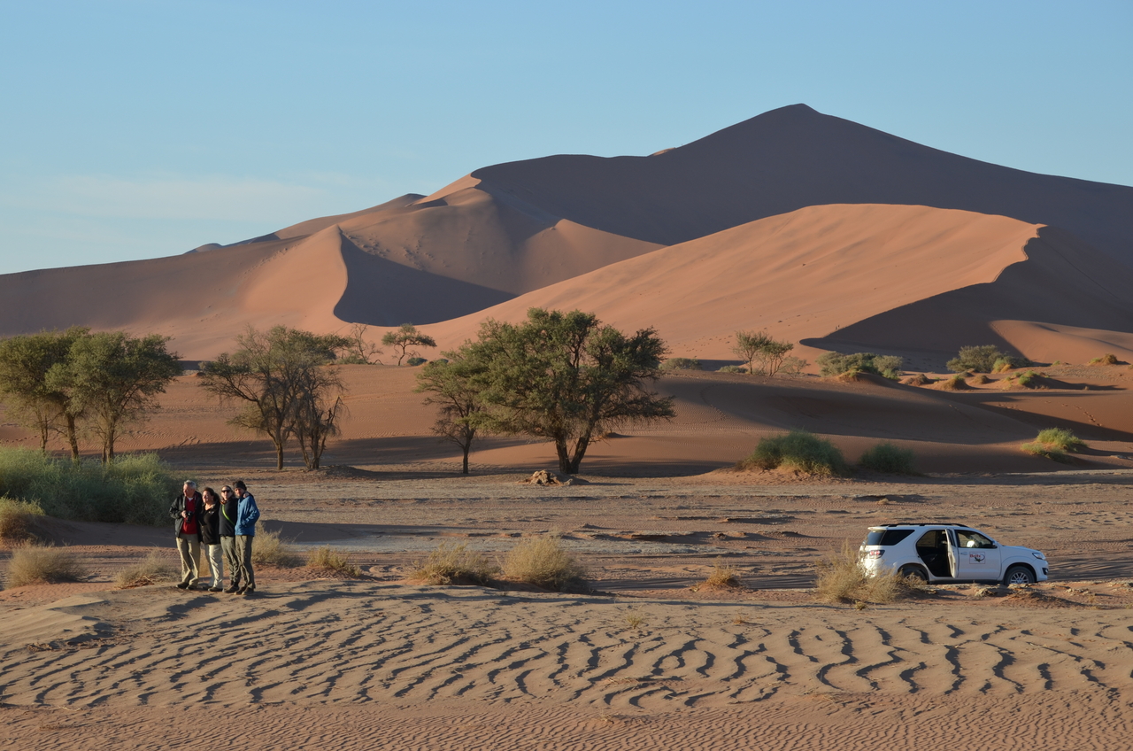 [14406] 2016_06_24_22_43_16_Africa_NIKON_D5100_IMG__04830.jpg