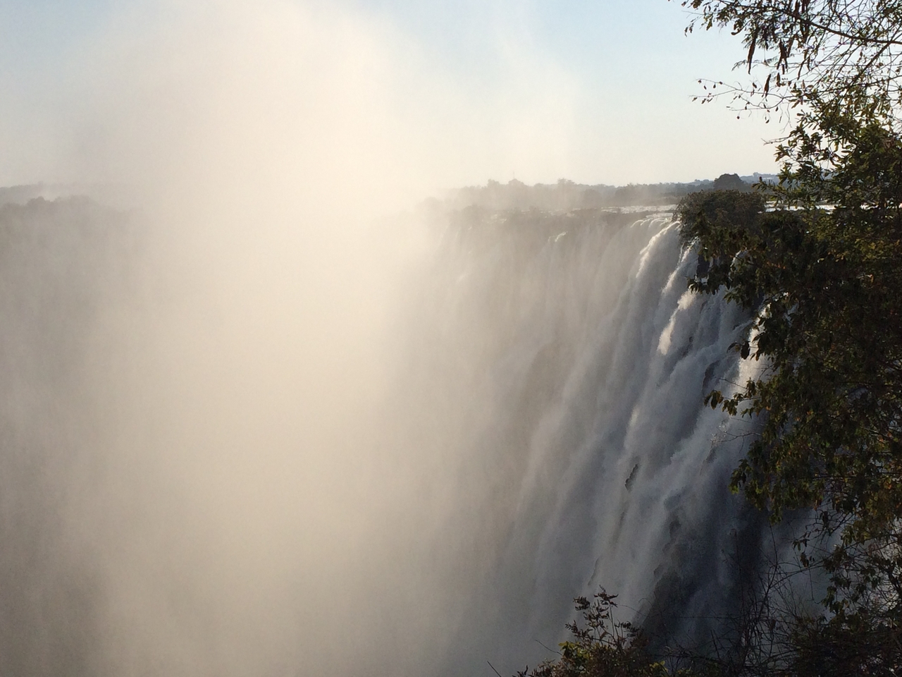 [31929] 2016_07_03_09_56_13_Africa_iPhone_5s_IMG__06479.jpg