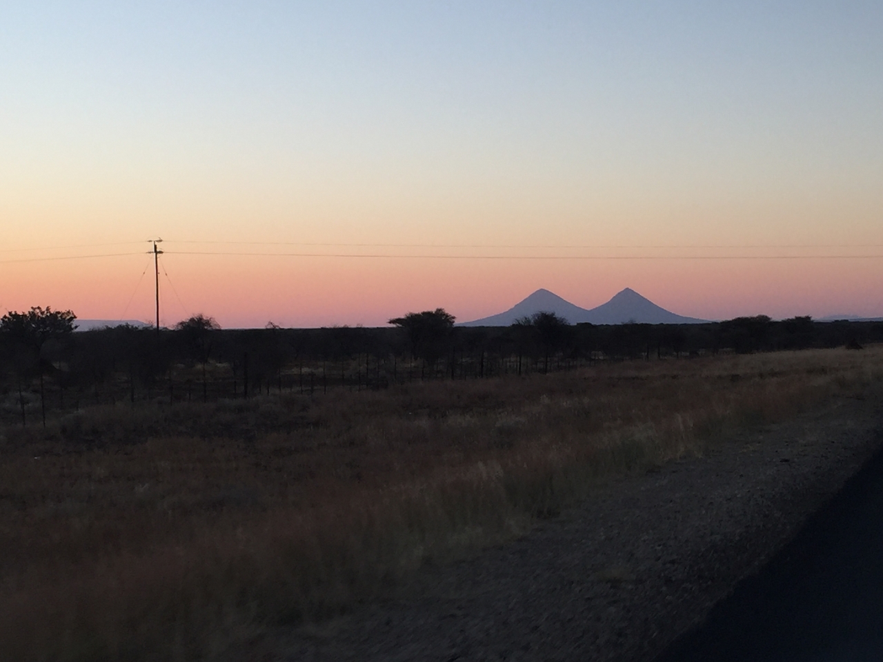 [363] 2016_06_21_17_16_28_Africa_iPhone_6_IMG_7536_00135.jpg