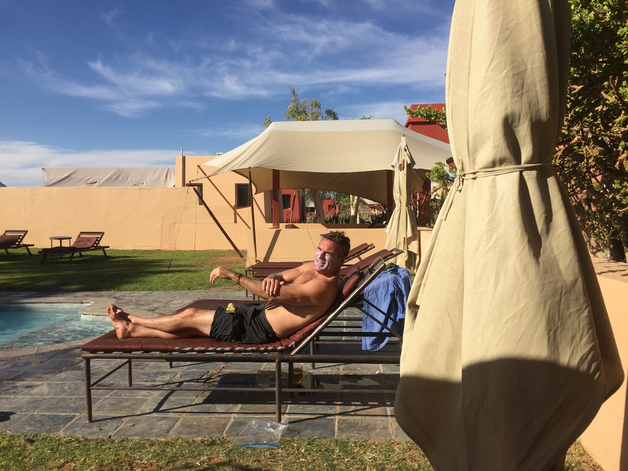[16363] 2016_06_25_14_34_56_Africa_iPhone_6_IMG_8349_03240.jpg