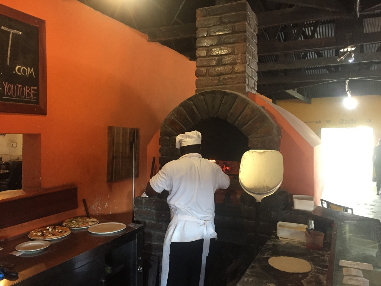 [32430] 2016_07_03_14_00_56_Africa_iPhone_6_IMG_8884_03710.jpg