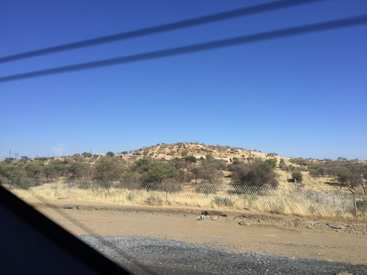 [13783] 2016_06_24_09_26_38_Africa_iPhone_6_Plus_IMG_3570_00209.jpg