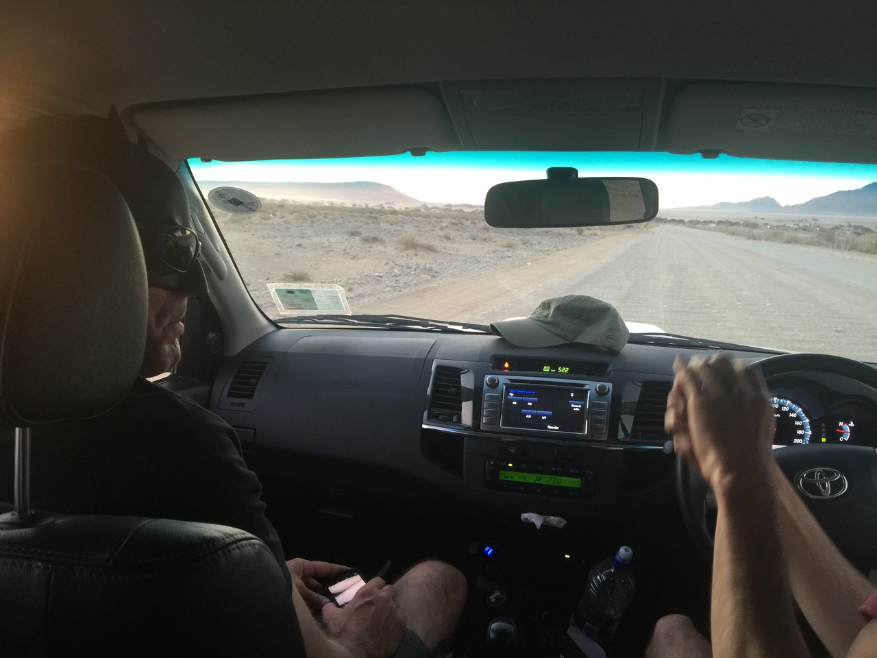 [14329] 2016_06_24_17_21_08_Africa_iPhone_6_Plus_IMG_3642_00259.jpg