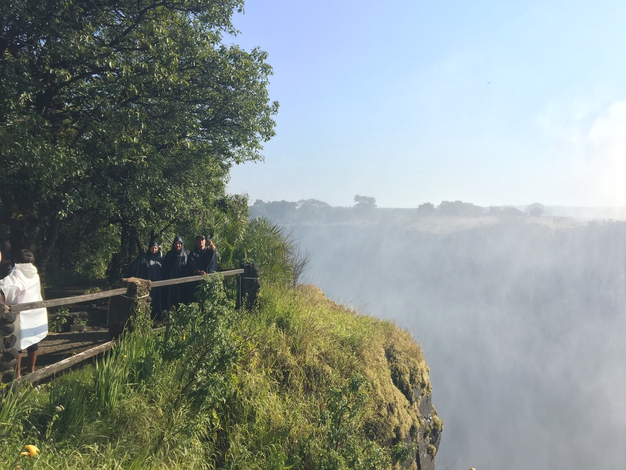 [32580] 2016_07_03_15_09_40_Africa_iPhone_6_Plus_IMG_4924_00279.jpg