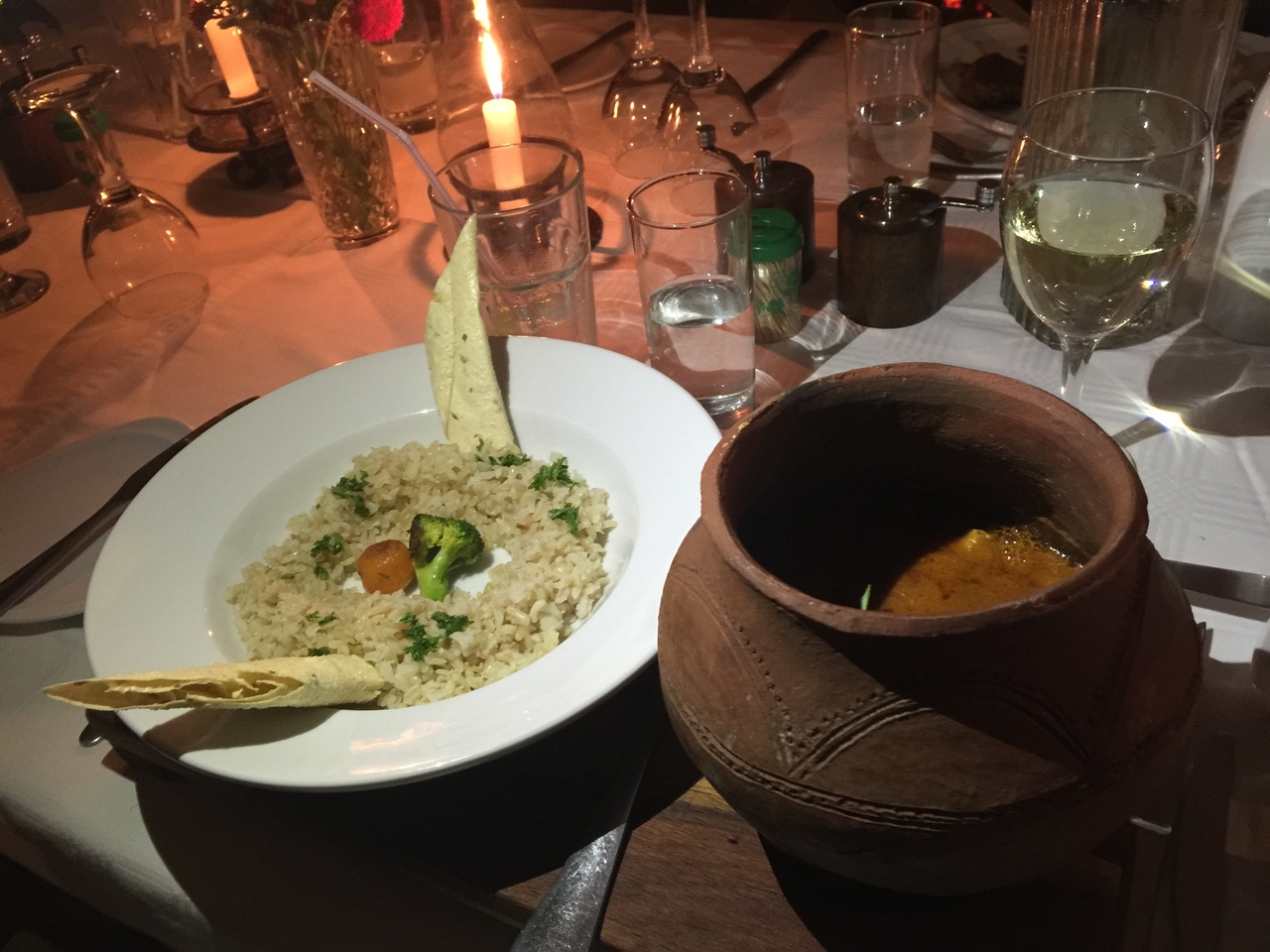 [32768] 2016_07_03_19_32_23_Africa_iPhone_6_Plus_IMG_4979_07400.jpg